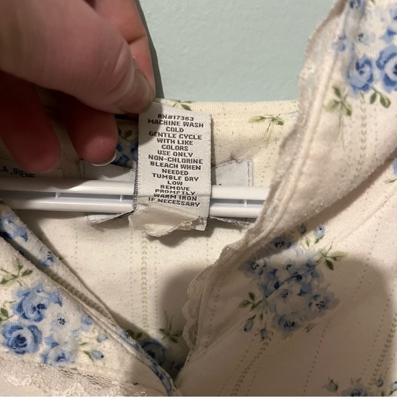 Vintage Floral Button Up Light Cardigan - Picture 10 of 11